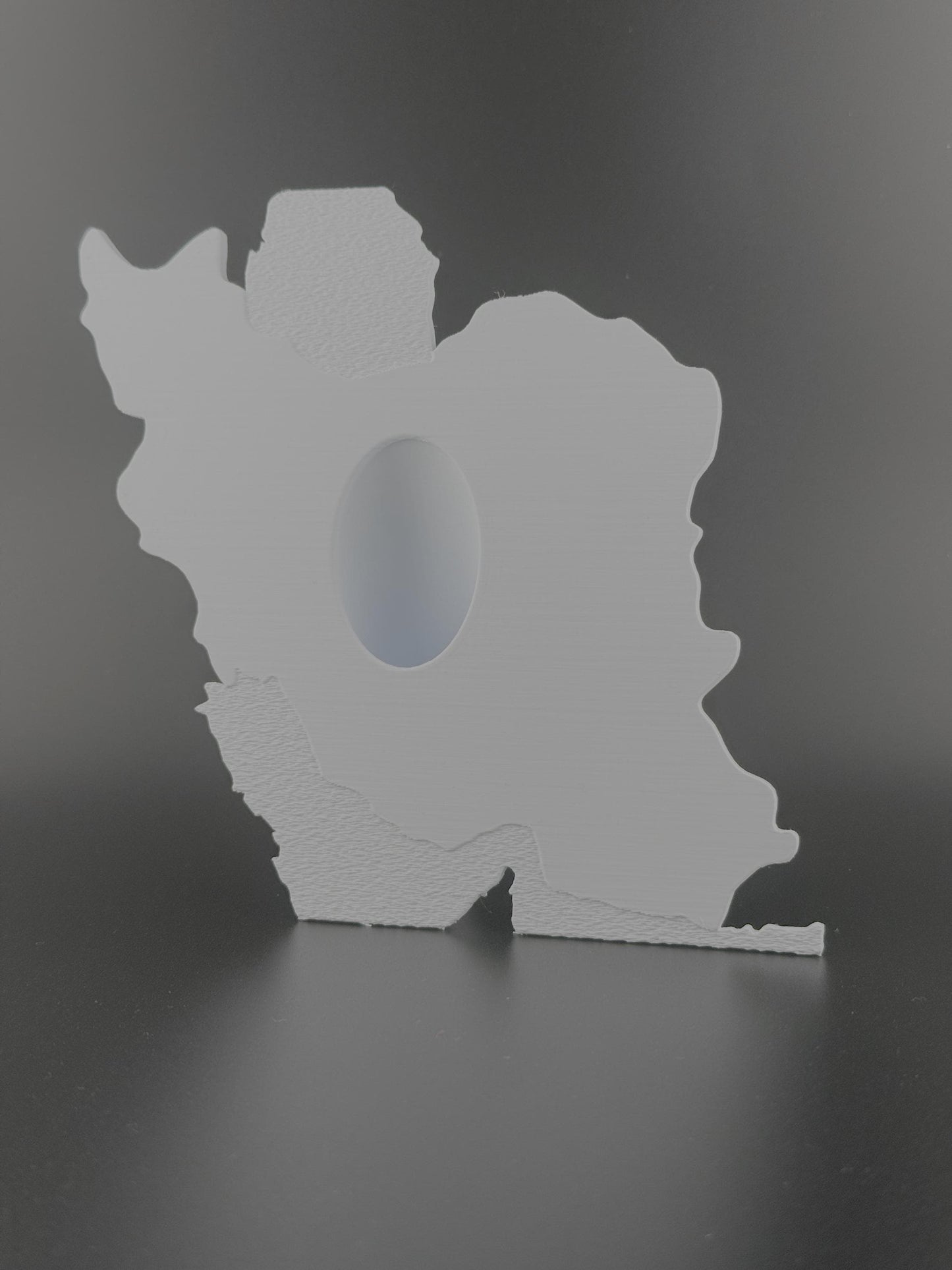 Modern Iran Map Vase | Minimalist Ceramic Haft-Sin Centerpiece, Persian New Year Gift
